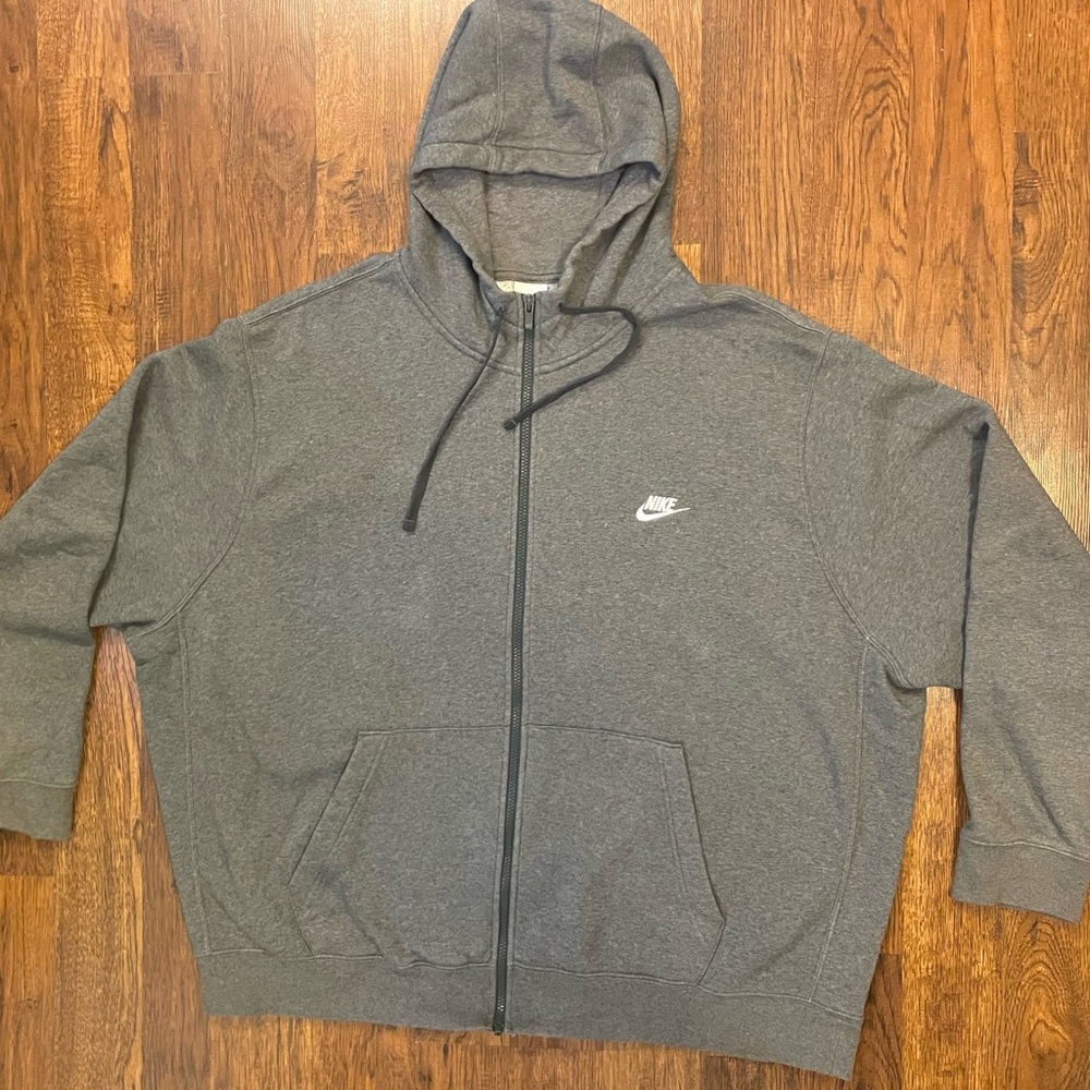 Nike Men's 4XL Grey Zip-Up Tech